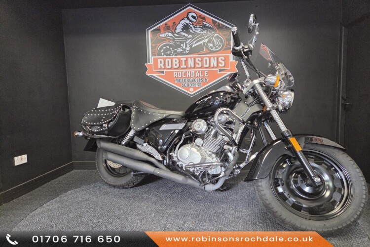 KEEWAY SUPERLIGHT 125