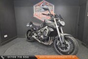 YAMAHA MT-09
