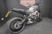 YAMAHA MT-09