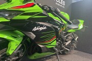 KAWASAKI NINJA ZX-4RR
