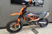 KTM 690 SMC R