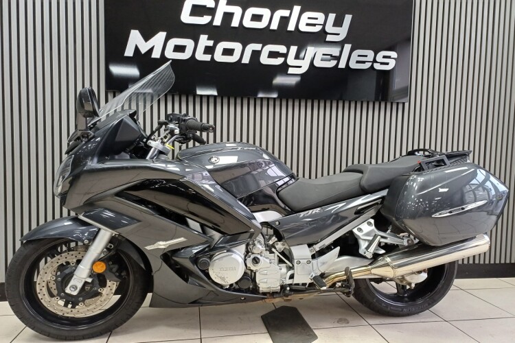 YAMAHA FJR1300