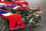 HONDA CBR650R