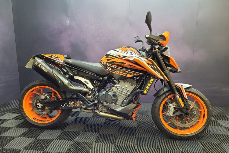KTM 790 DUKE