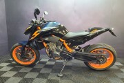 KTM 890 DUKE