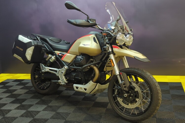 MOTO GUZZI V85