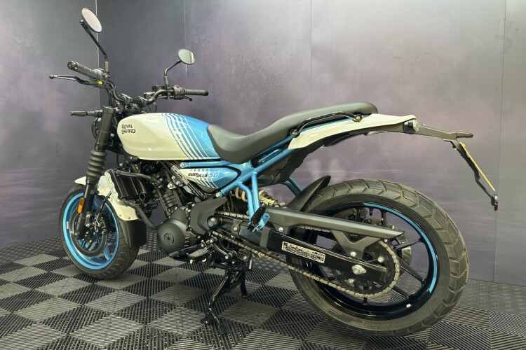 ROYAL ENFIELD GUERRILLA 450