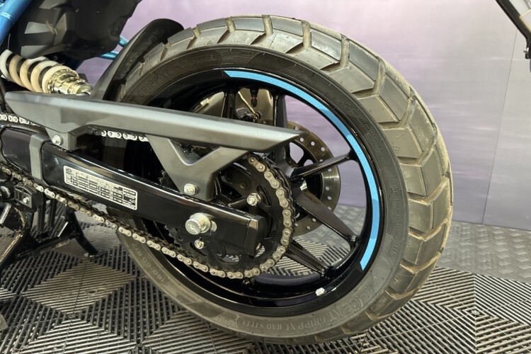 ROYAL ENFIELD GUERRILLA 450