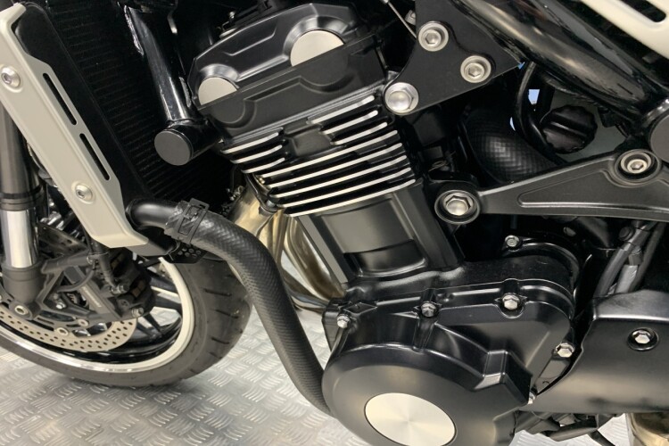 KAWASAKI Z900 RS for sale