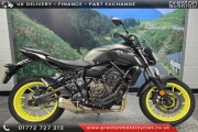 YAMAHA MT-07