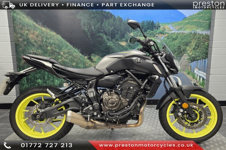 YAMAHA MT-07