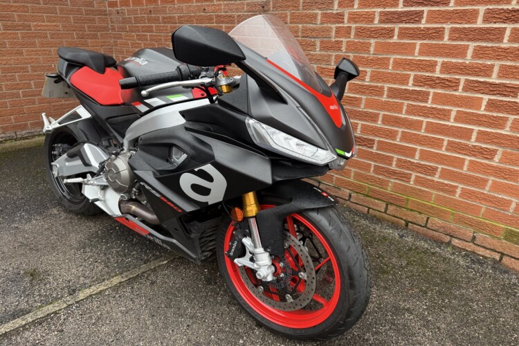 APRILIA RS 660