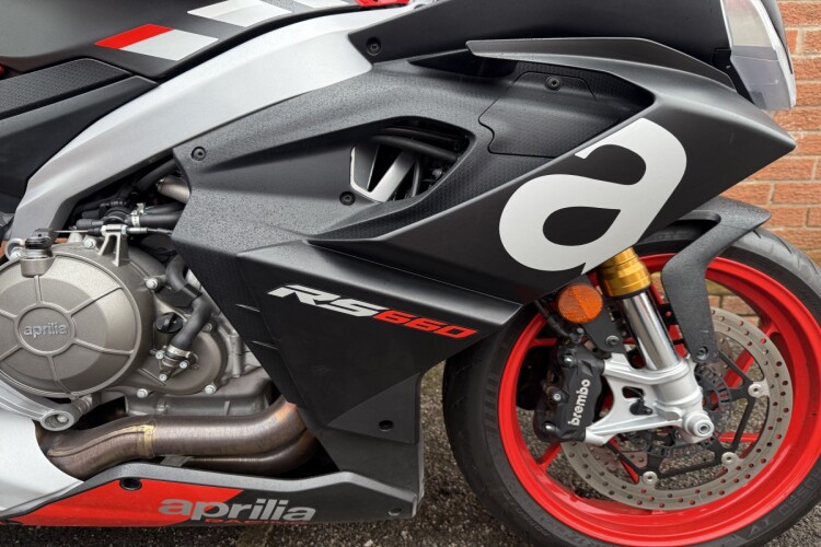 APRILIA RS 660