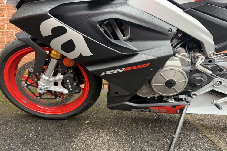 APRILIA RS 660