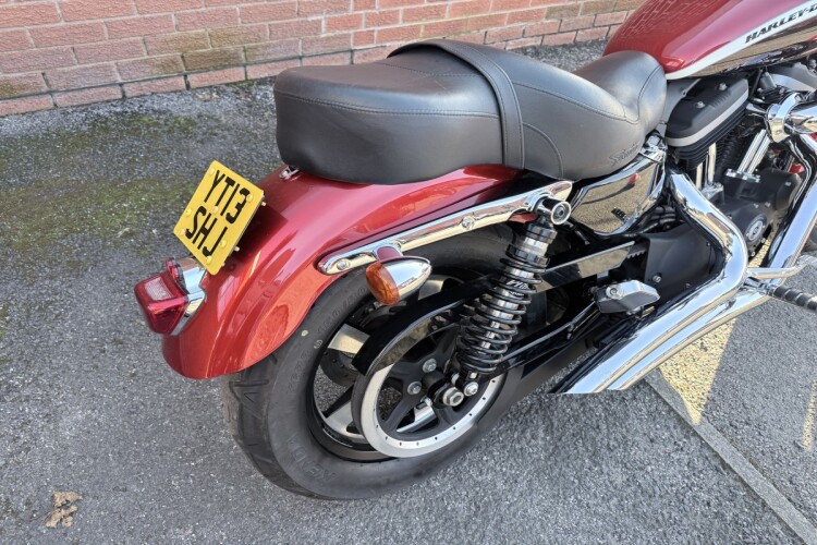 HARLEY-DAVIDSON SPORTSTER