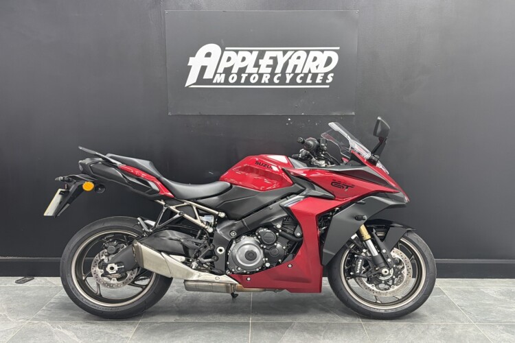 SUZUKI GSX-S1000GT+