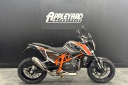 KTM 690 DUKE