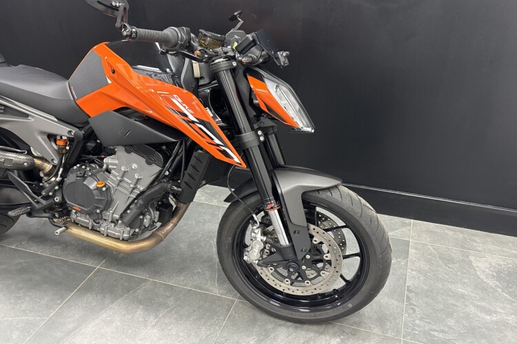 KTM 790 DUKE