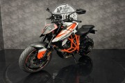 KTM 1290 SUPER DUKE R