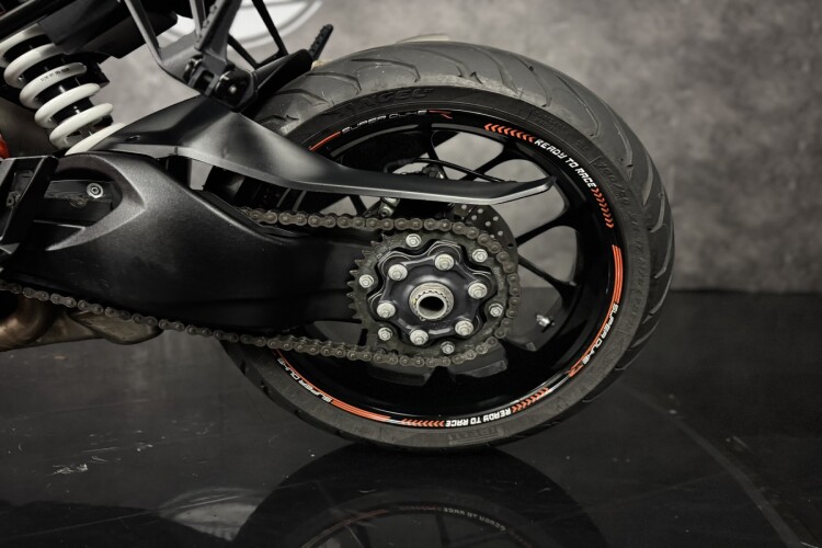 KTM 1290 SUPER DUKE R