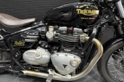TRIUMPH BOBBER