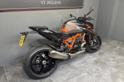KTM 1390 SUPER DUKE R