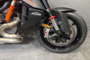 KTM 1390 SUPER DUKE R