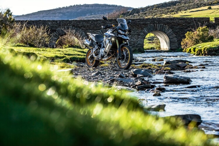 VOGE DS 900X for sale