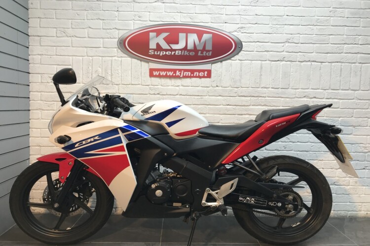 HONDA CBR125R