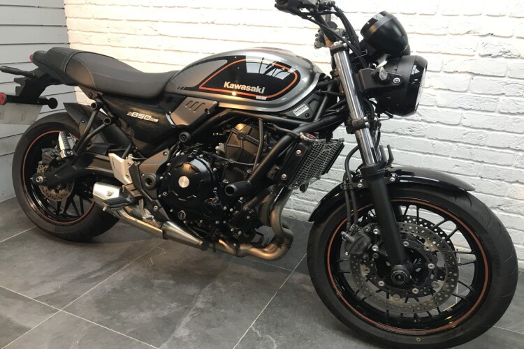 KAWASAKI Z650 RS