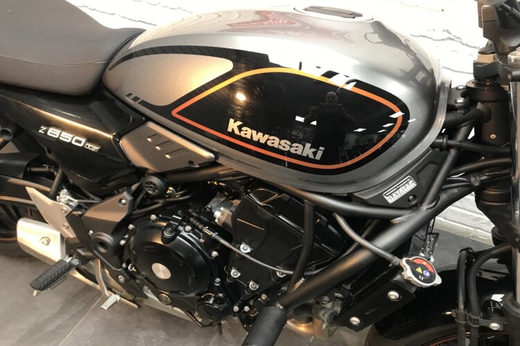 KAWASAKI Z650 RS