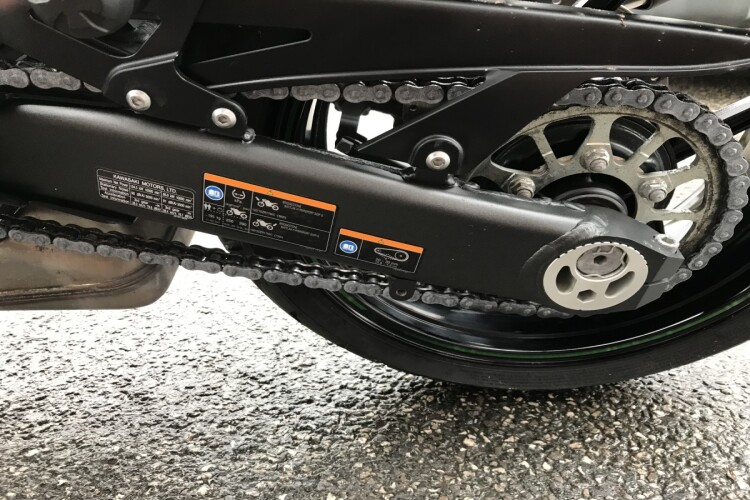 KAWASAKI NINJA 1000SX