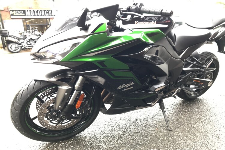KAWASAKI NINJA 1000SX