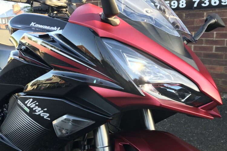 KAWASAKI NINJA 1000SX