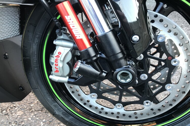 KAWASAKI NINJA ZX-10R