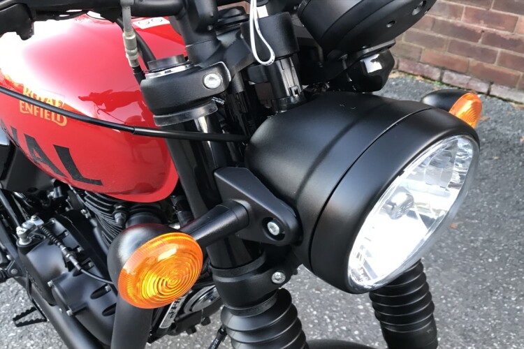 ROYAL ENFIELD HUNTER 350