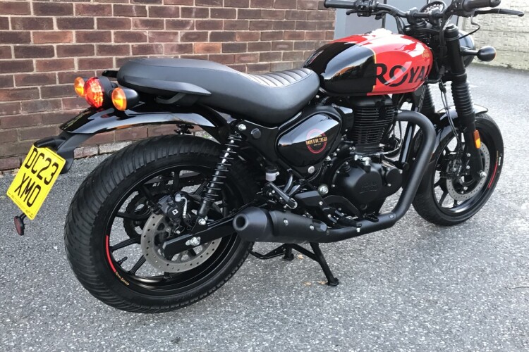 ROYAL ENFIELD HUNTER 350