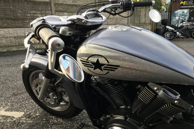 YAMAHA XVS1300CUSTOM