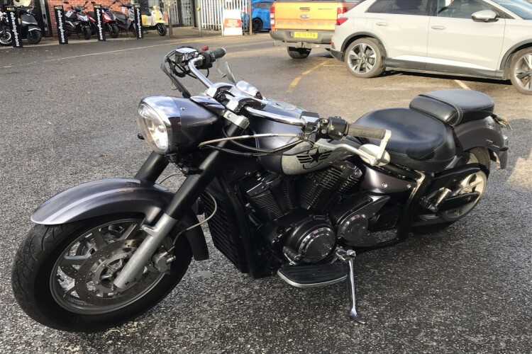 YAMAHA XVS1300CUSTOM