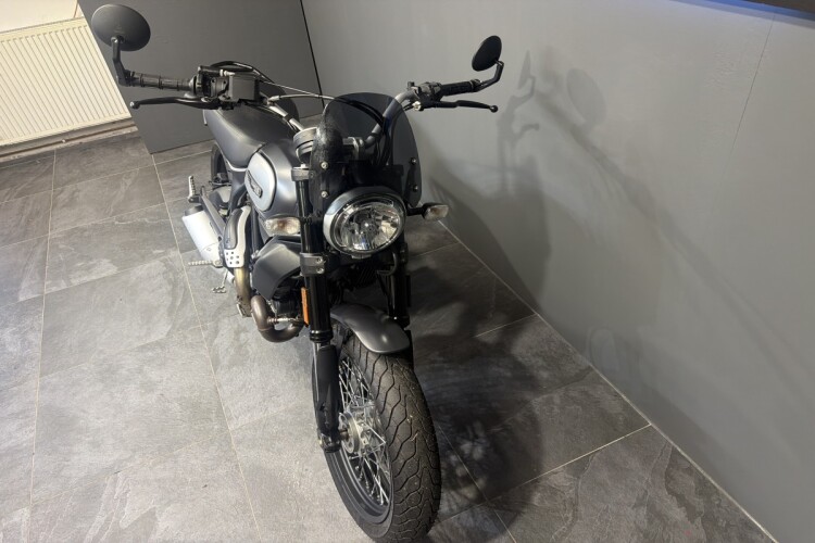 DUCATI SCRAMBLER 800