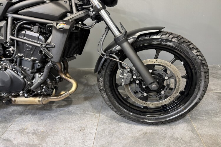 KAWASAKI ELIMINATOR 500