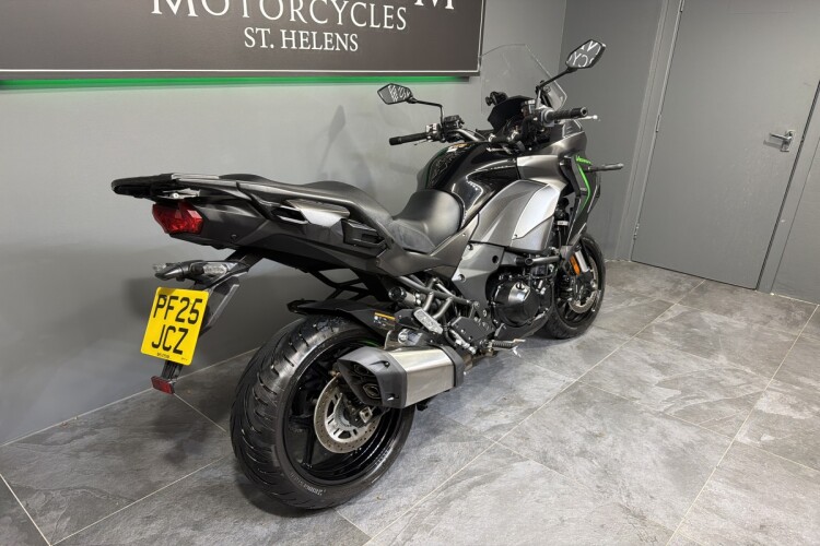 KAWASAKI VERSYS 1100