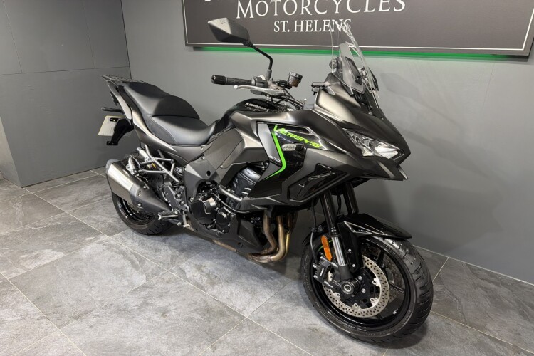KAWASAKI VERSYS 1100