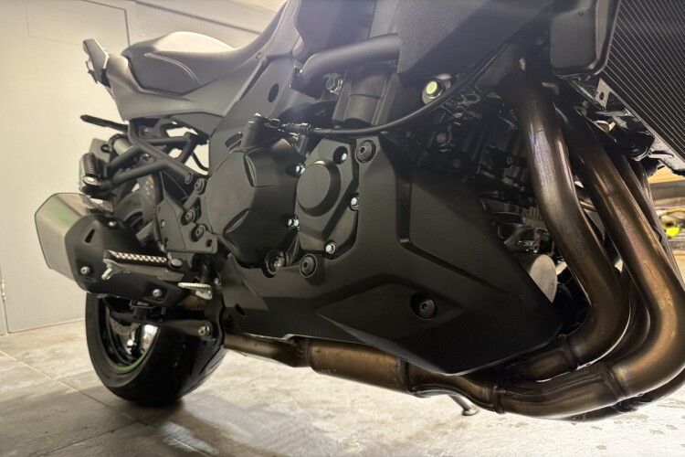 KAWASAKI VERSYS 1100