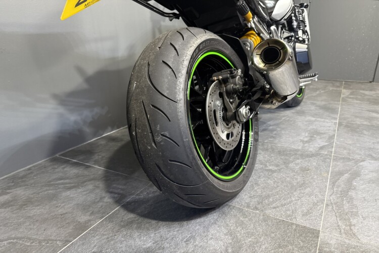 KAWASAKI Z900 RS