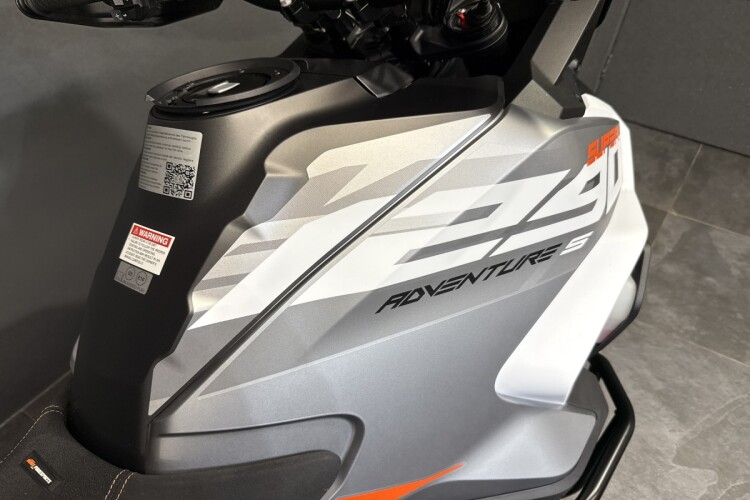 KTM 1290 SUPER ADVENTURE S