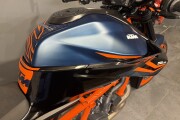 KTM 1290 SUPER DUKE R