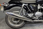 TRIUMPH THRUXTON 865