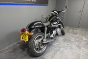 TRIUMPH THRUXTON 865