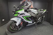KAWASAKI NINJA ZX-10R